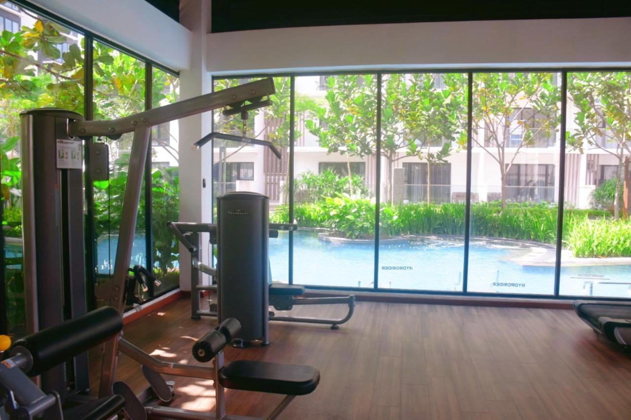 Pool View Family 2bedrooms Free Wifi 8pax Midhill *