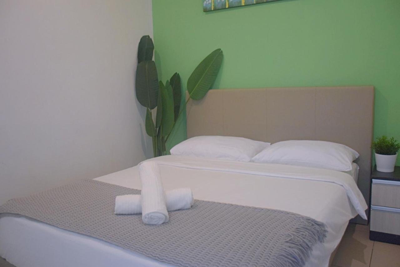 Apartment Pool View Family 2bedrooms Free Wifi 8pax Midhill